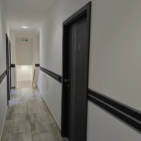 Couette-café Darázshegyi Panzió és - Panzió épület Mátraszentimre